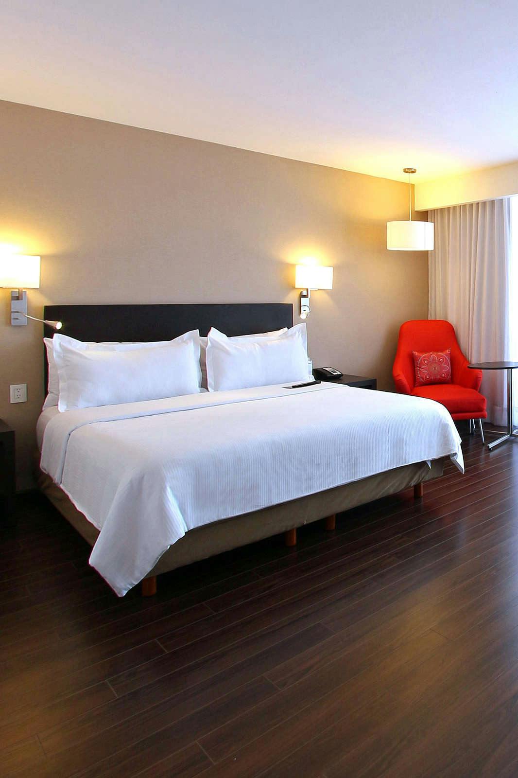 Hotel Fiesta Inn Express Puebla Explanada photo 1