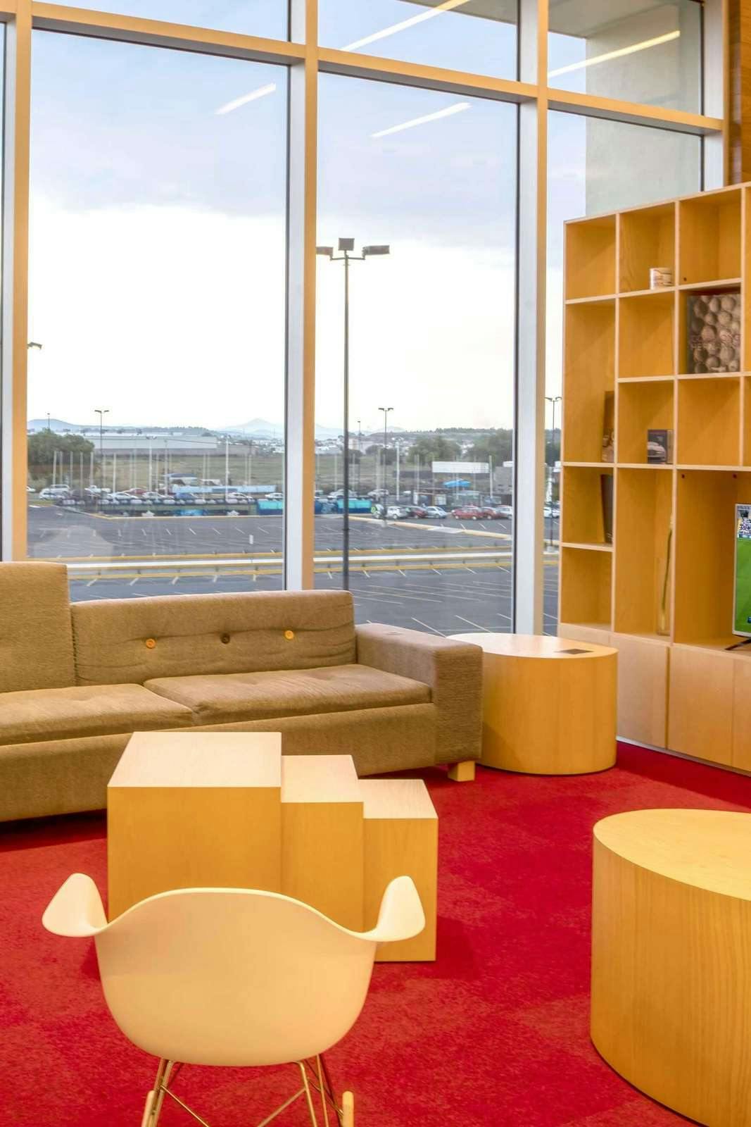 Hotel Fiesta Inn Aguascalientes Patio photo 5