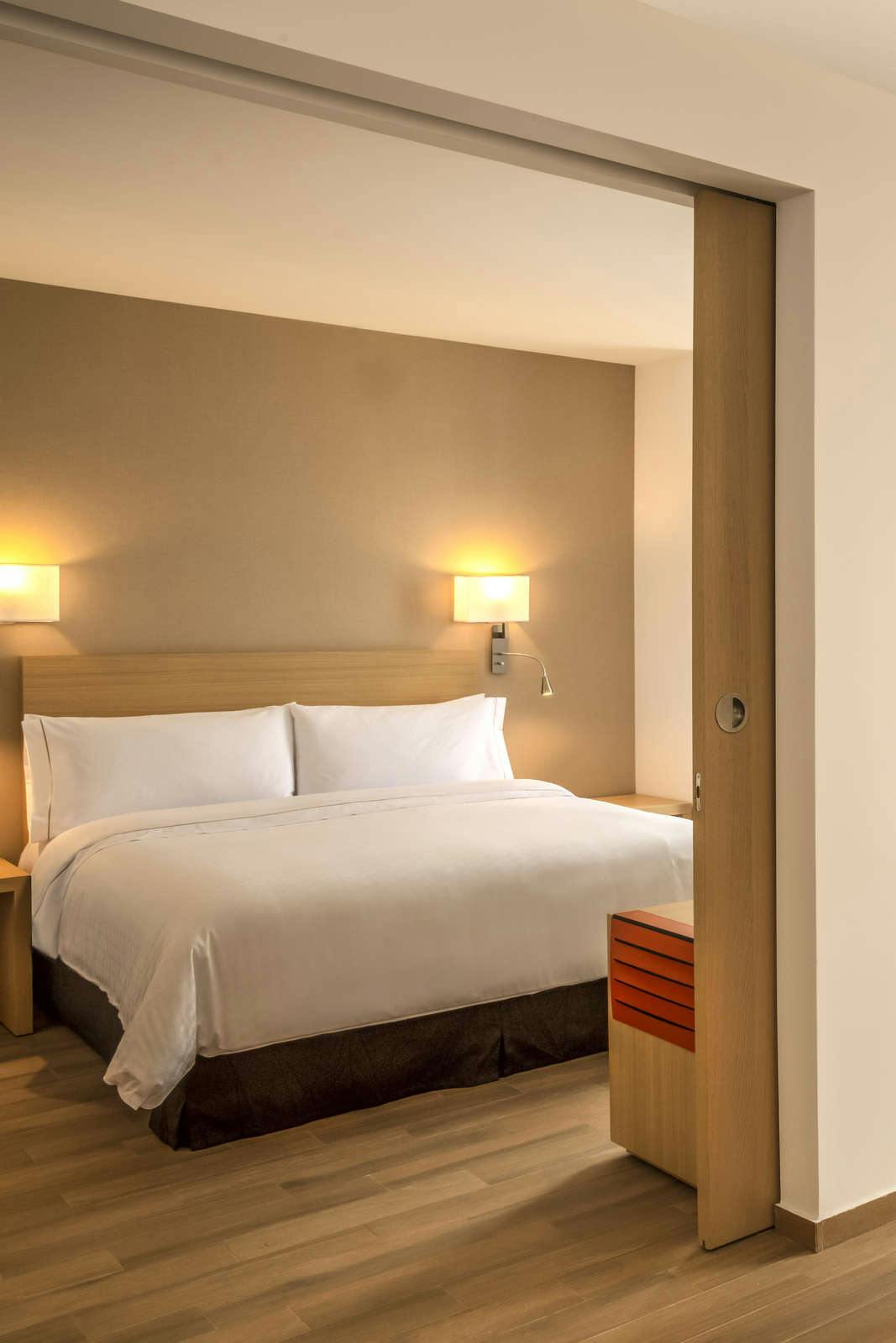 Hotel Fiesta Inn Parque Puebla photo 3