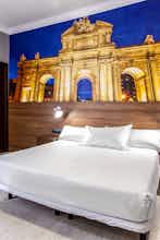 Hotel The Citadel by Pillow photo 1