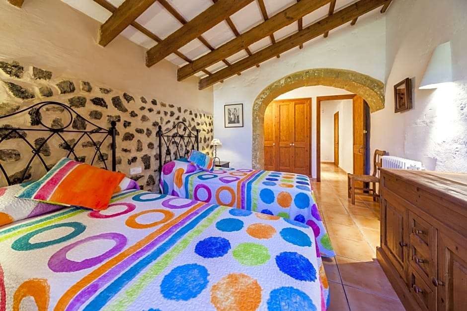 Hotel Finca Ses Cuarterades photo 5