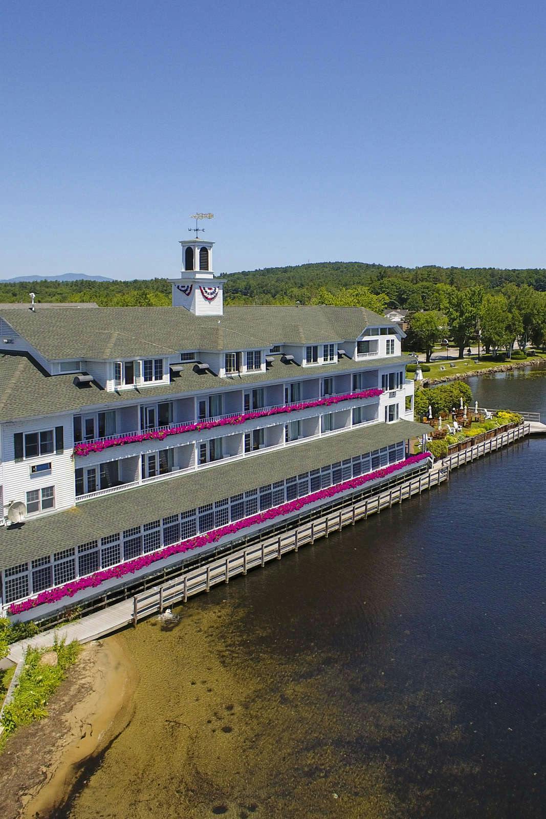 Hotel Bay Point at Mill Falls photo 5