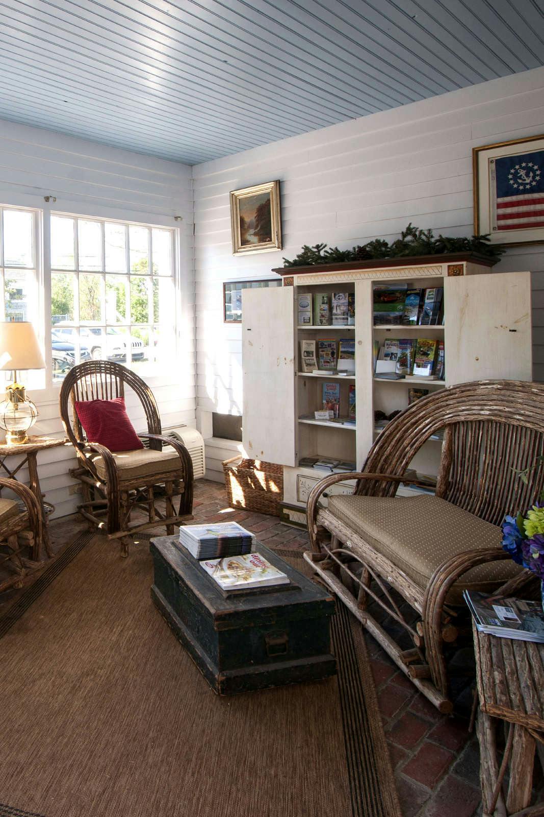 Hotel Bay Point at Mill Falls photo 4