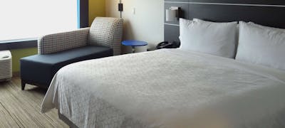 Holiday Inn Express & Suites Auburn Downtown
