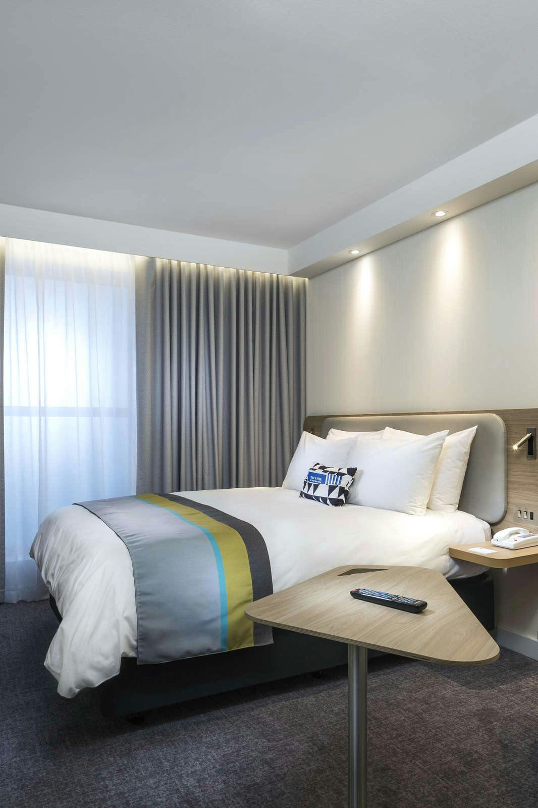 Hotel Holiday Inn Express Merzig photo 2