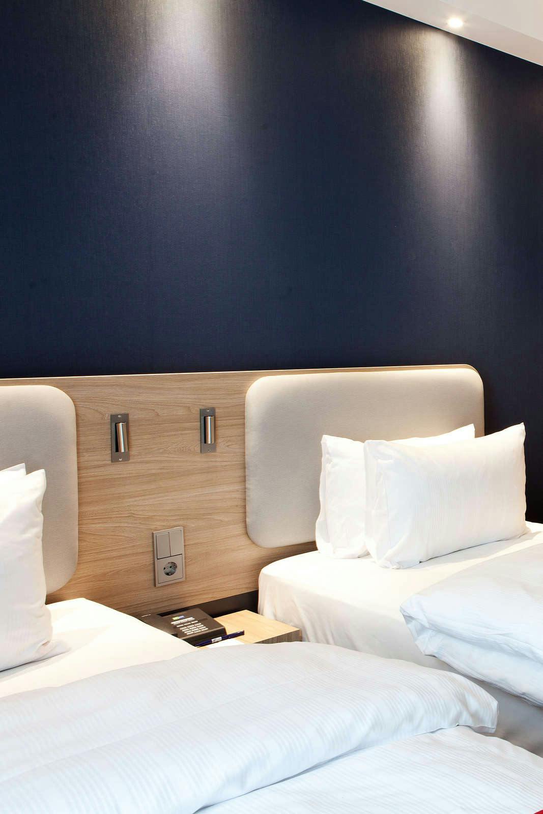 Hotel Holiday Inn Express Saarbrücken photo 4