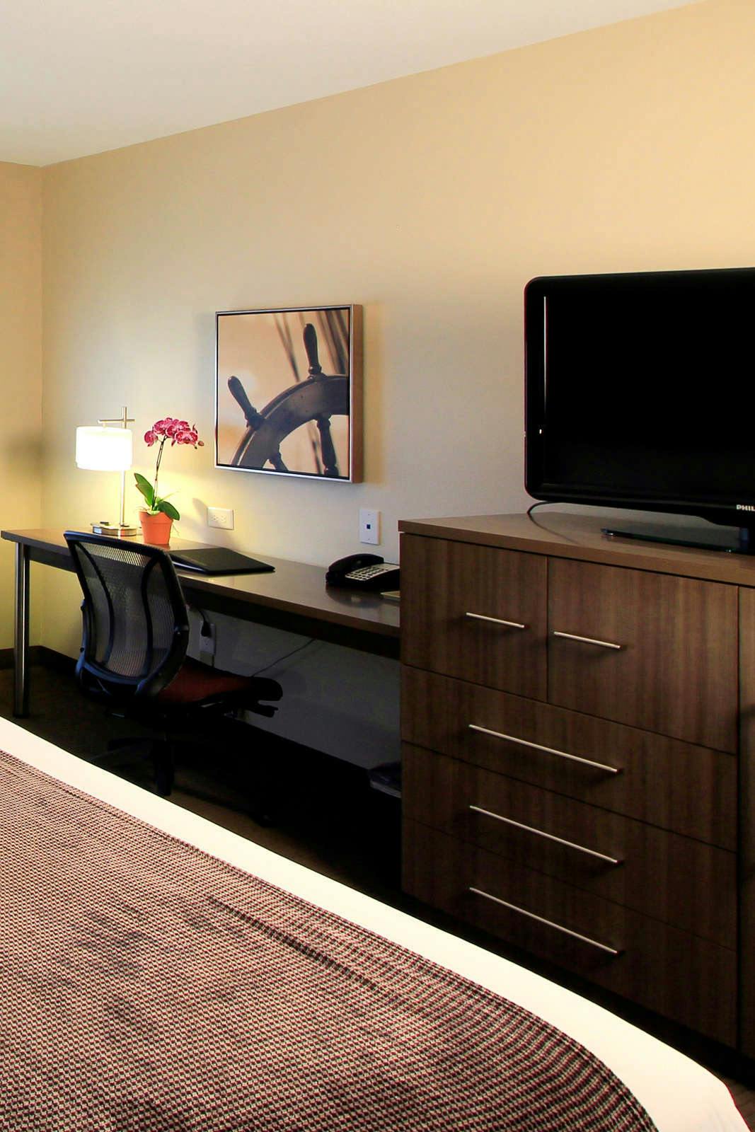 Hotel Executive Inn & Suites photo 4