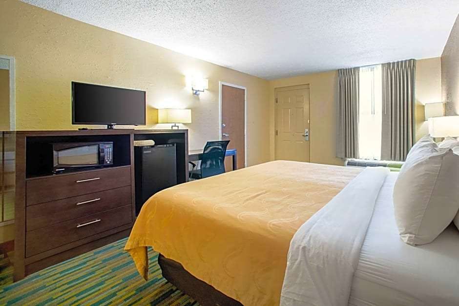 Quality Inn Near Six Flags St Louis Missouri Around Me