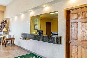 Hotel Spark by Hilton Sheridan photo 5