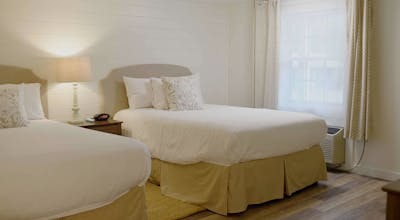 Sandwich Inn and Suites