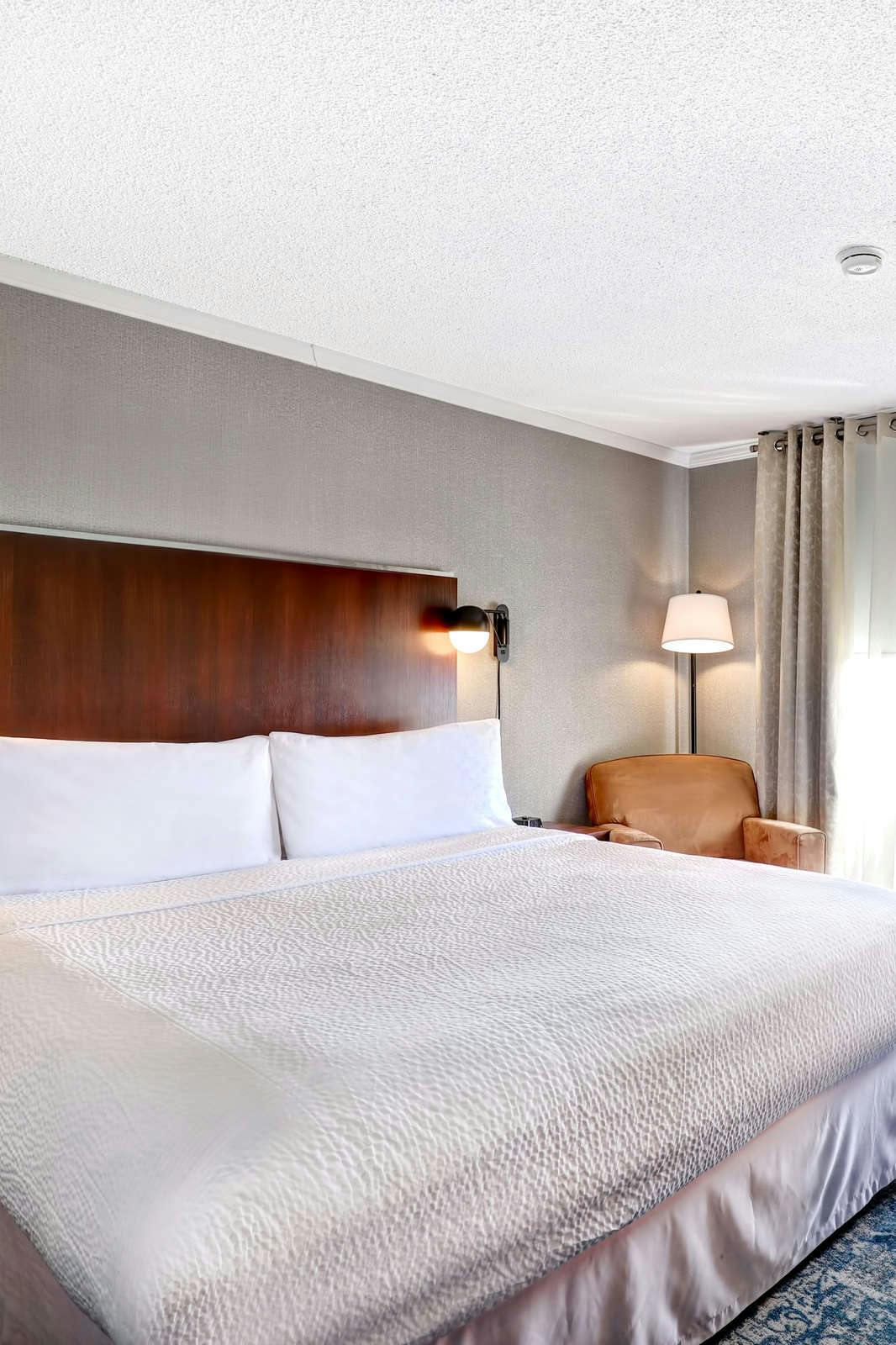 Hotel Four Points by Sheraton Toronto Mississauga photo 3