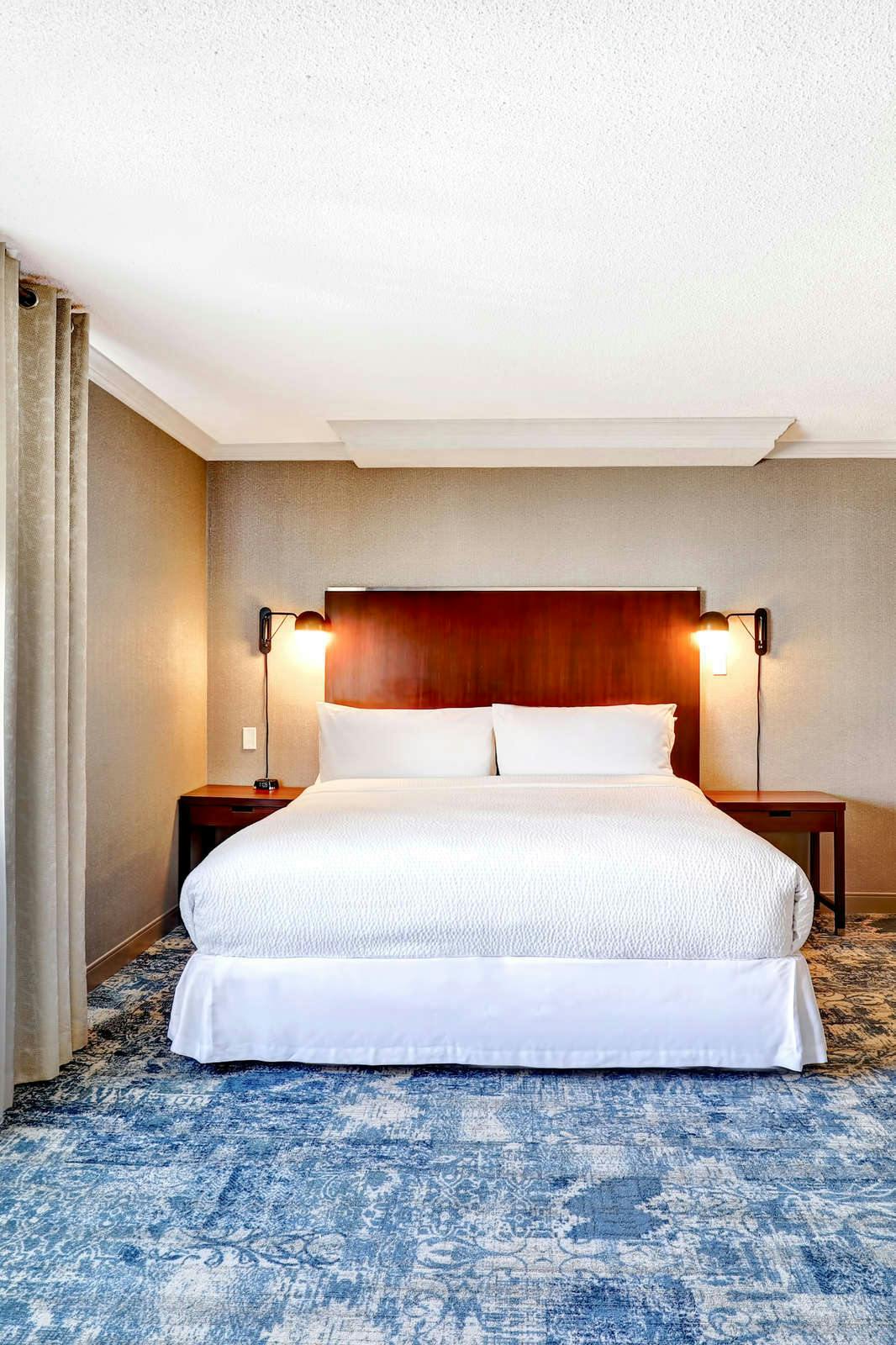 Hotel Four Points by Sheraton Toronto Mississauga photo 2