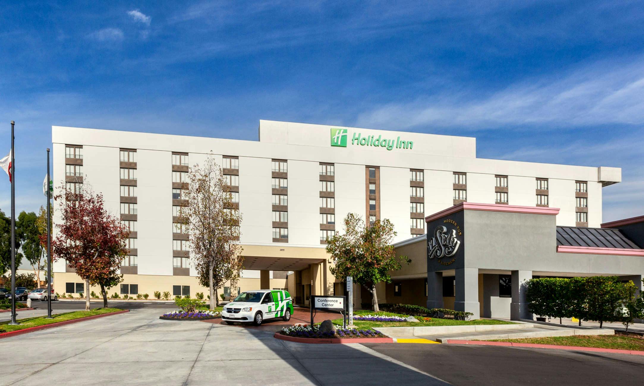 Holiday Inn La Mirada, Anaheim - Hoteltonight