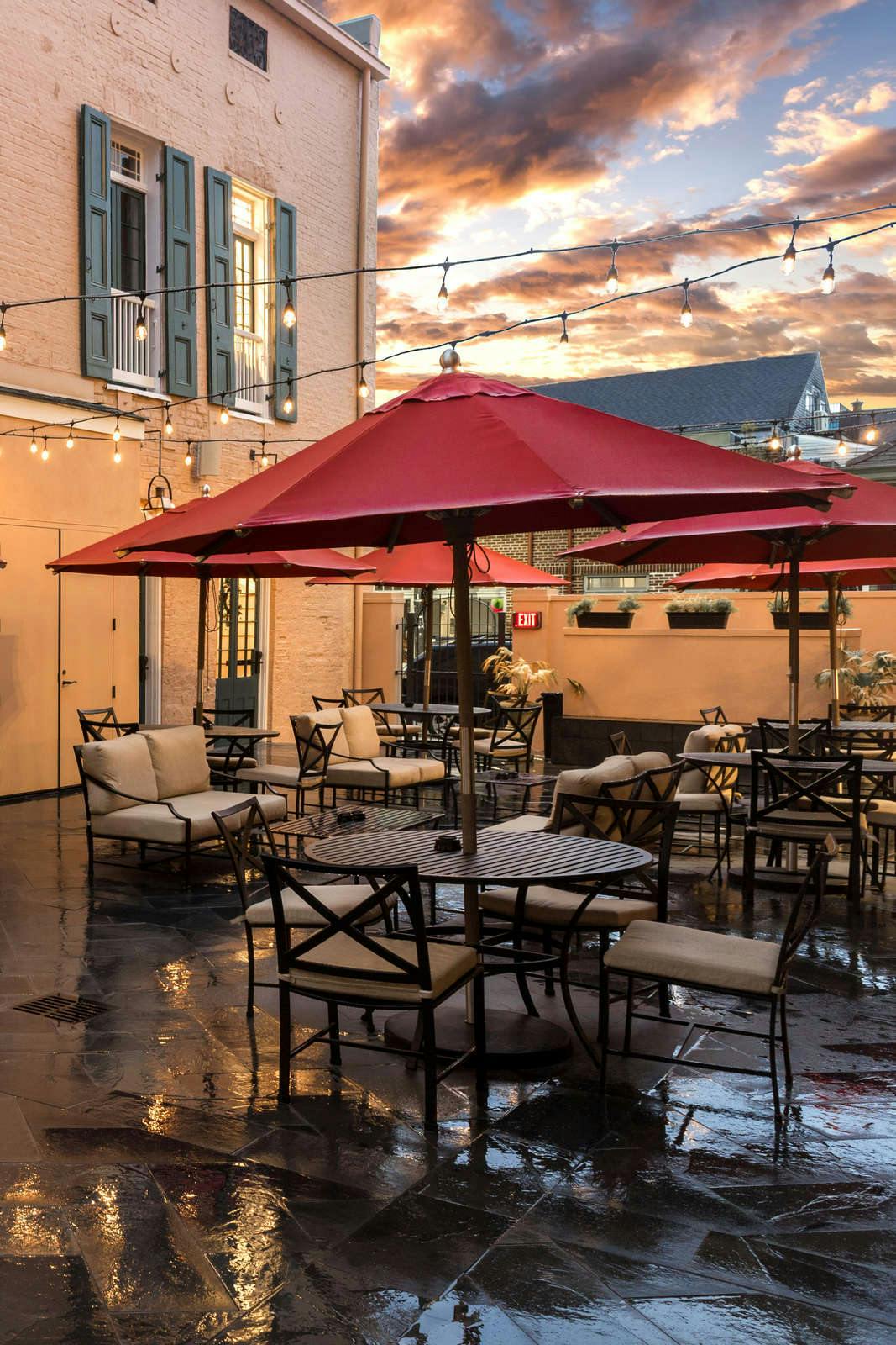 Hotel Royal Frenchmen Hotel and Bar photo 1