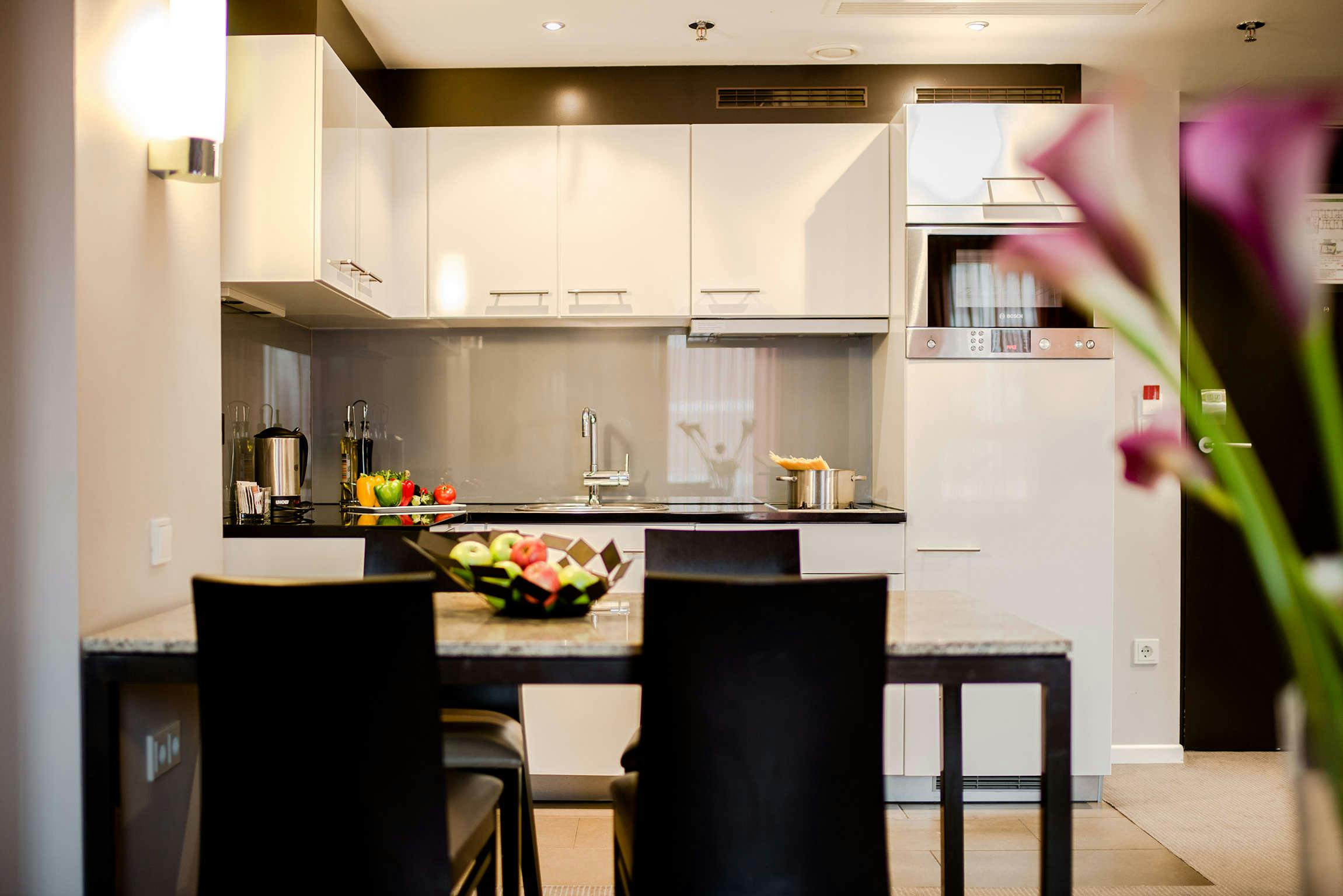 Hotel Adina Apartment Hotel Frankfurt Neue Oper photo 4