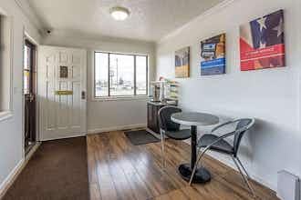Hotel Motel6 Tremonton, UT photo 2