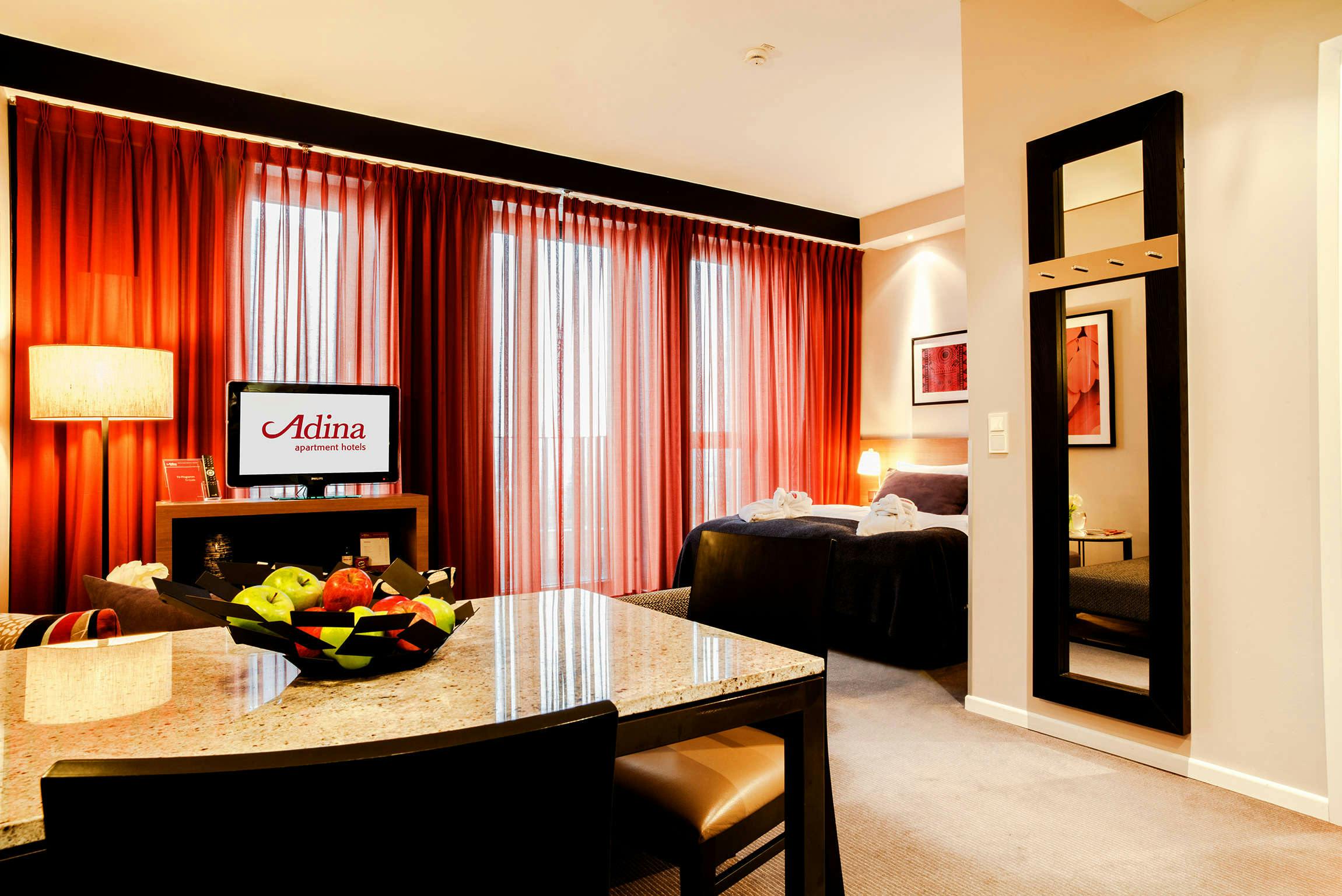 Adina Apartment Hotel Frankfurt Neue Oper