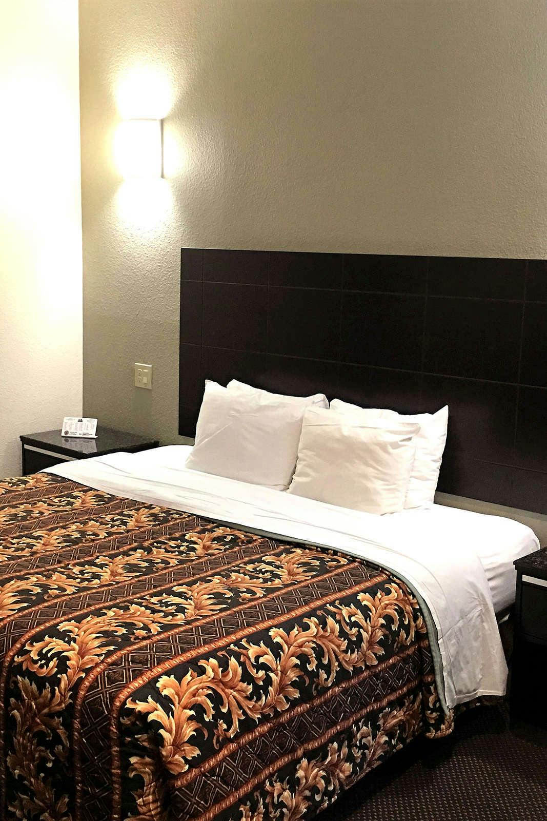 Hotel Yosemite Sierra Inn photo 1