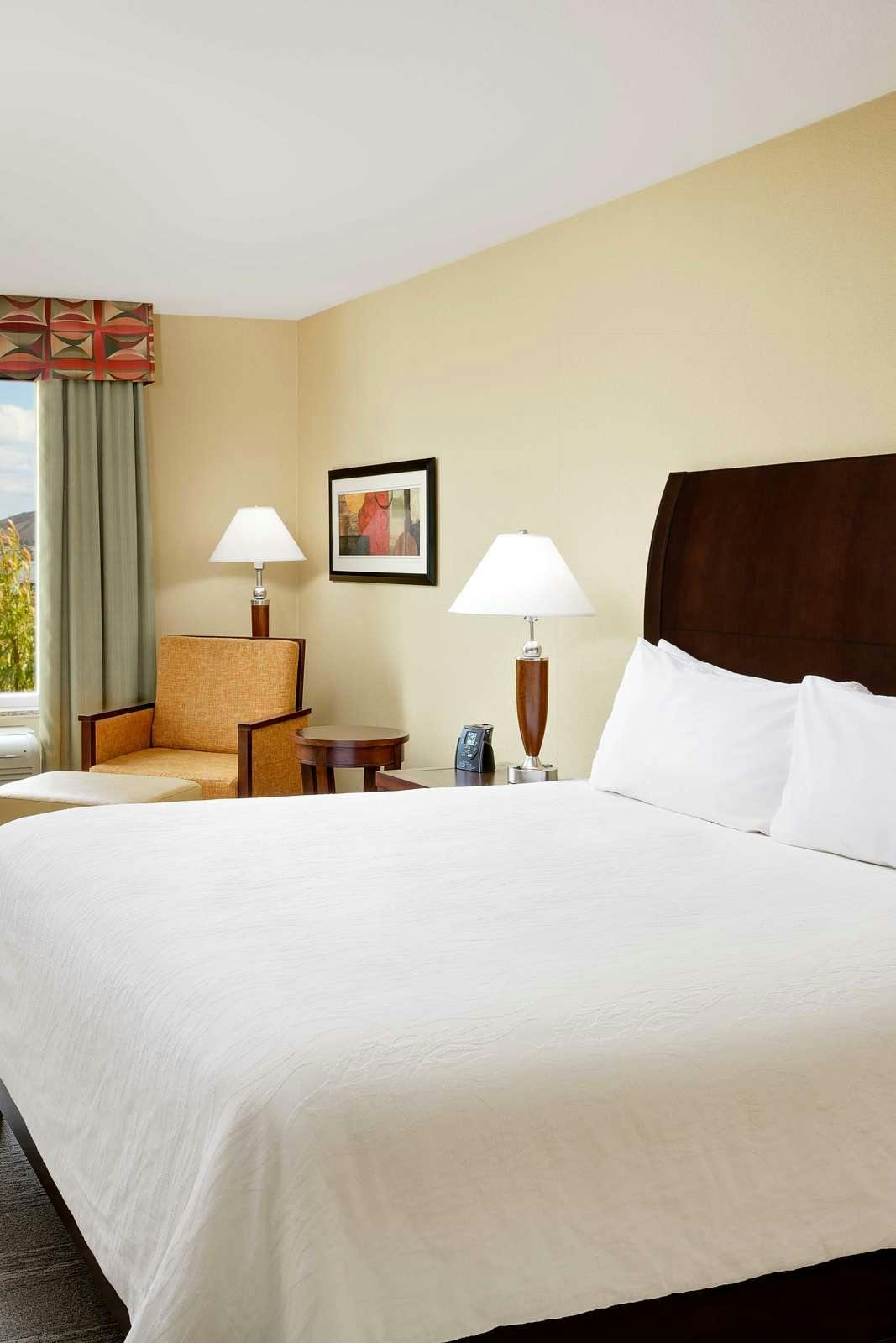 Hotel Hilton Garden Inn Fontana photo 1