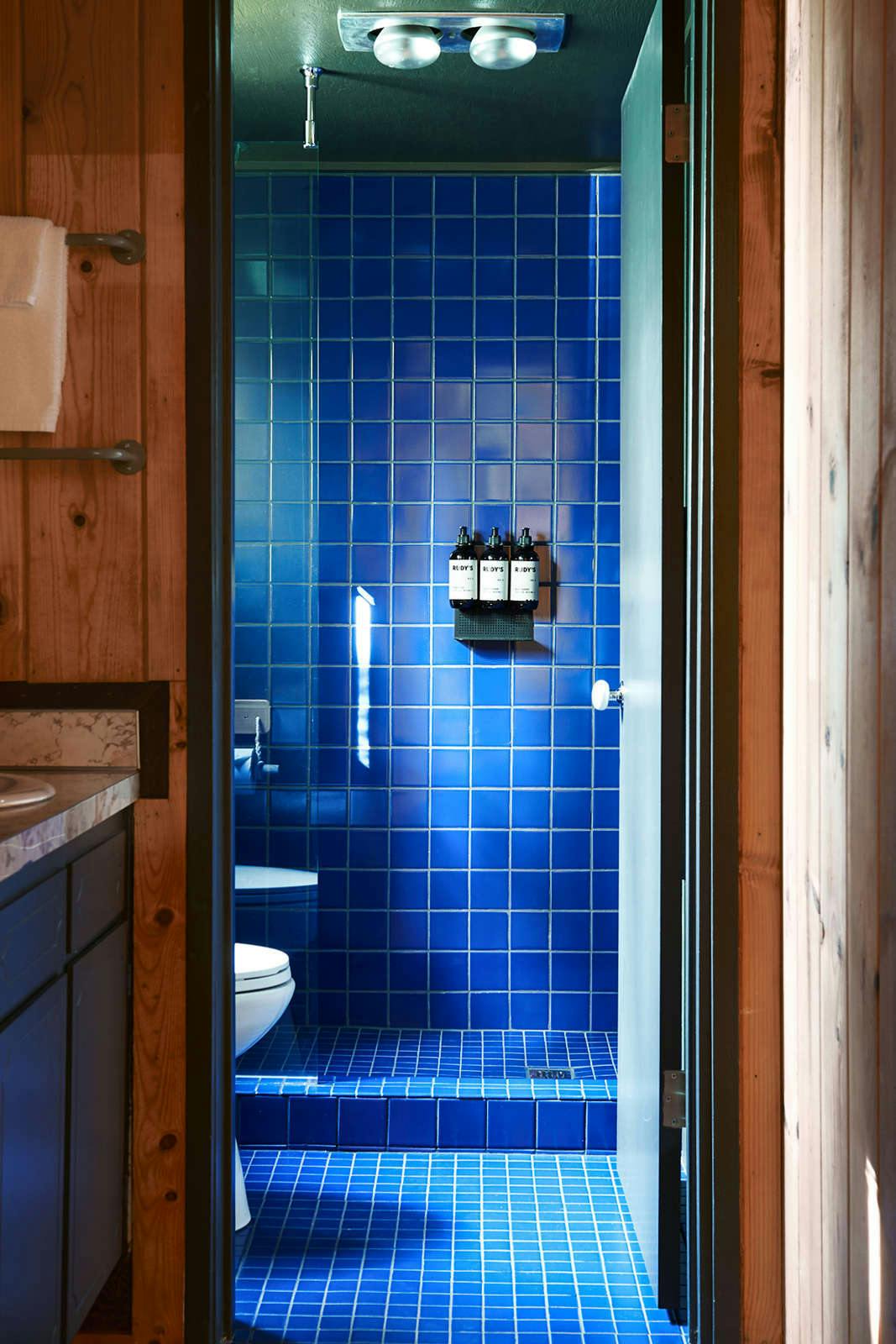 Hotel Captain Whidbey photo 4