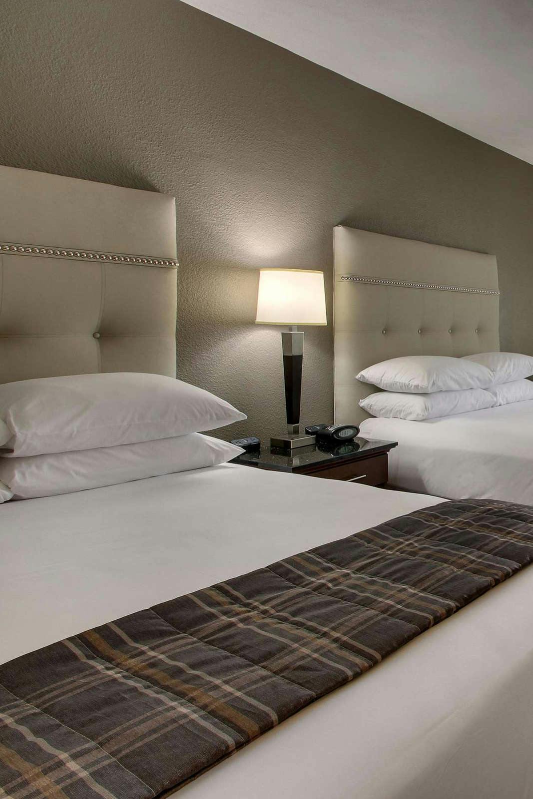 Hotel Drury Inn and Suites San Antonio Northwest Medical Center photo 4