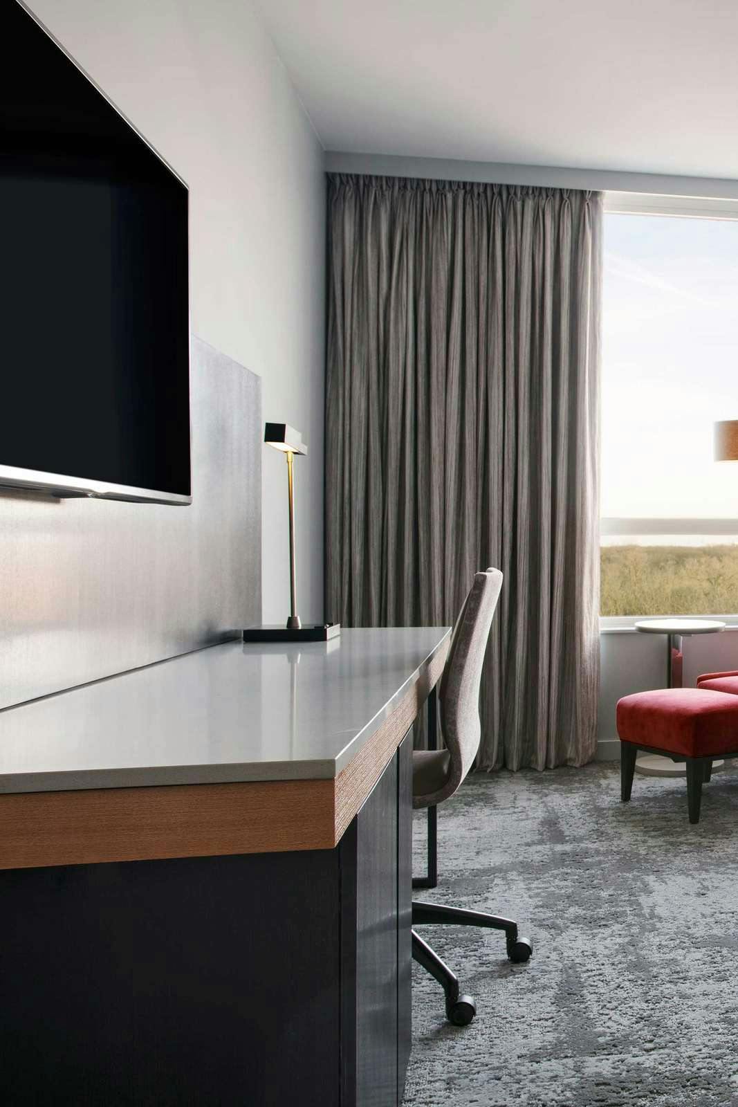 Hotel Loews Chicago O'Hare Hotel photo 3