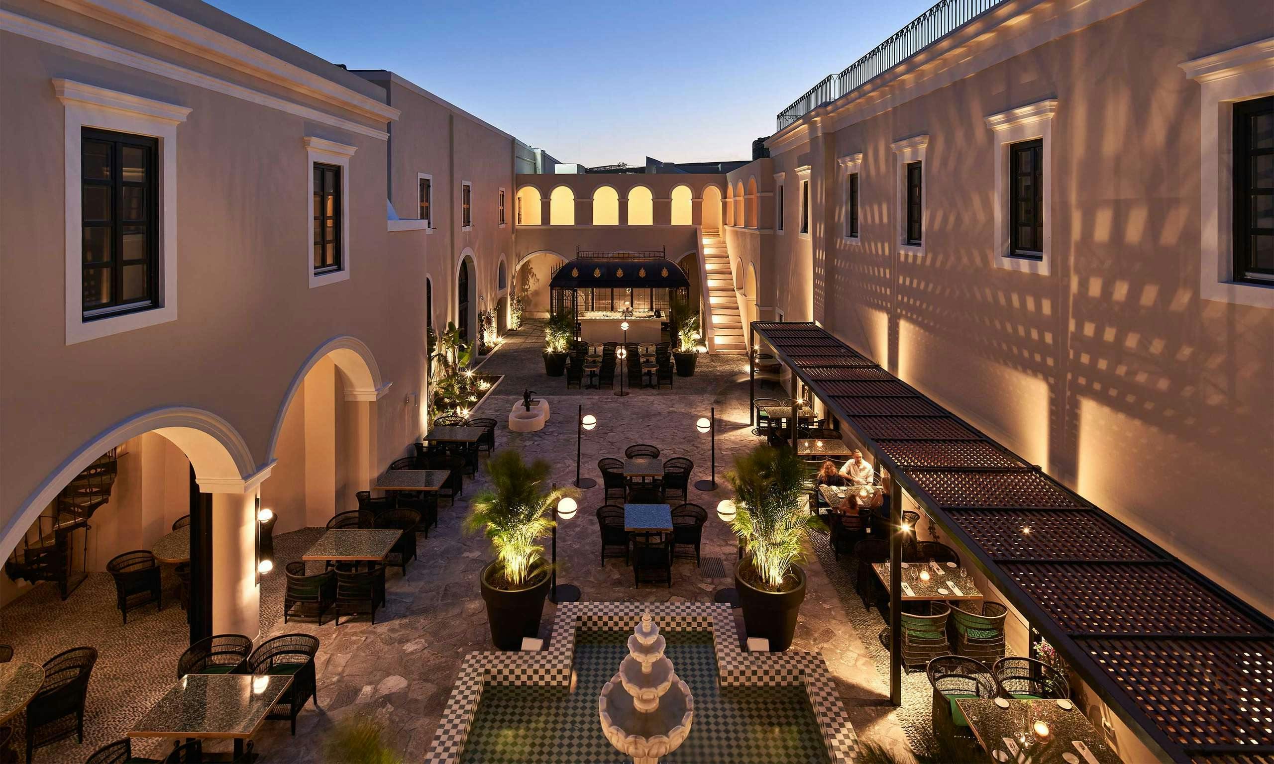Katikies Garden Santorini - The Leading Hotels of the World