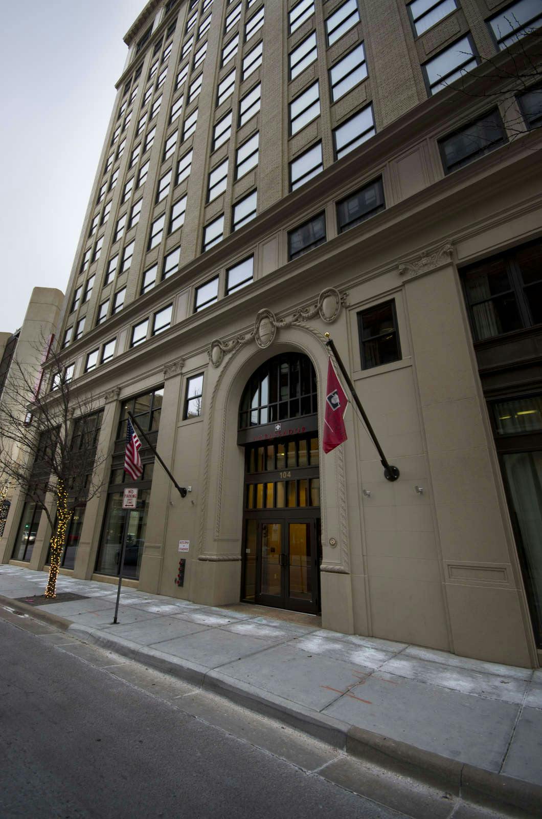 Ambassador Hotel Wichita, Autograph Collection