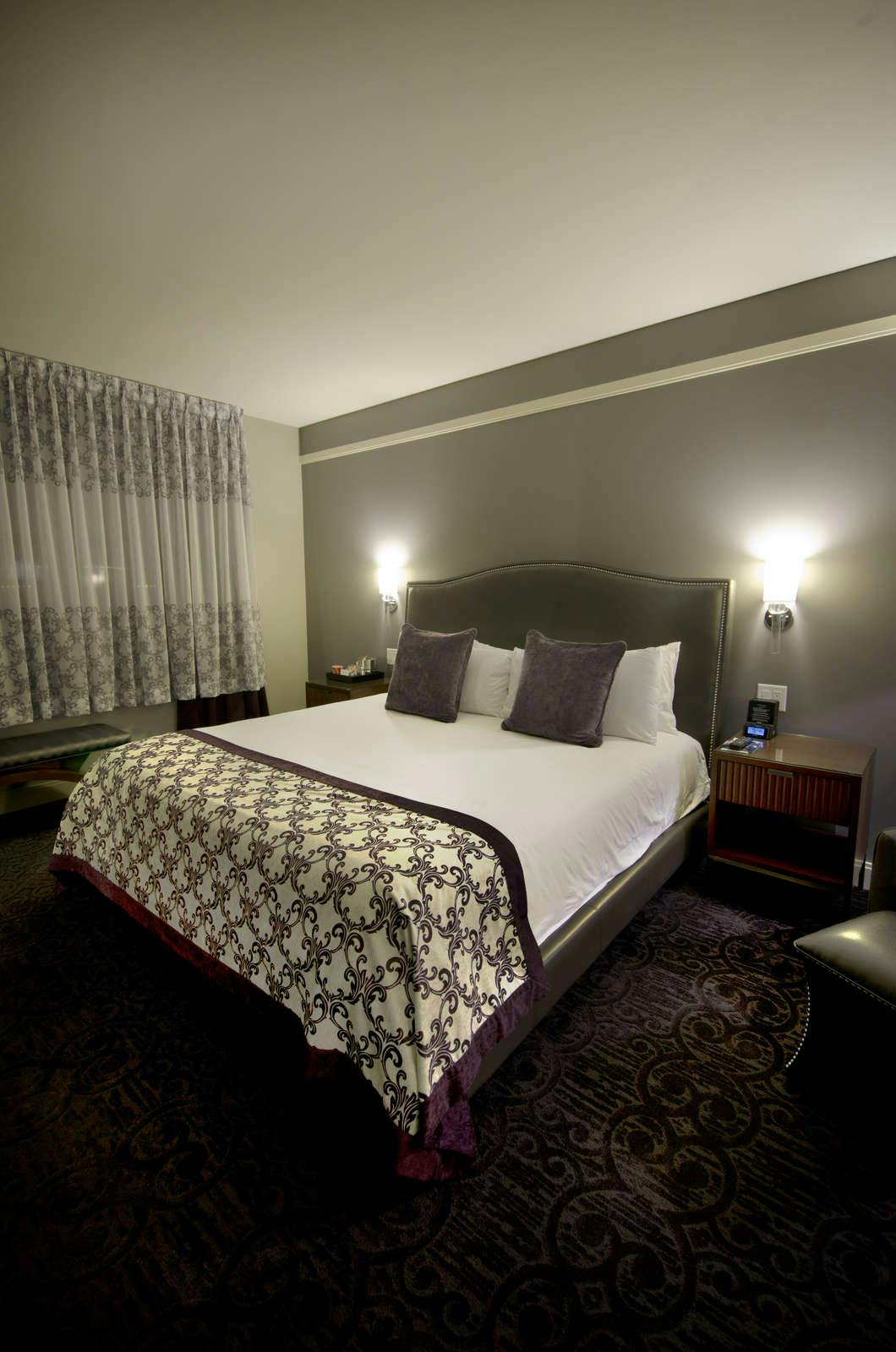 Hotel Ambassador Hotel Wichita, Autograph Collection photo 1