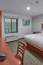 Hotel Extended Suites Monterrey Aeropuerto photo 3