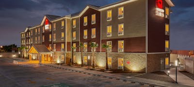 Extended Suites Cancun Cumbres