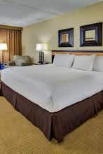 Hotel DoubleTree by Hilton Chicago - Arlington Heights photo 1