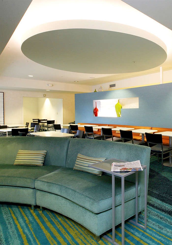 Hotel SpringHill Suites Anchorage Midtown photo 4