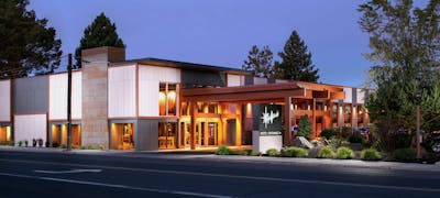 Waypoint Hotel
