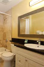 Hotel Monterey Peninsula Inn photo 3