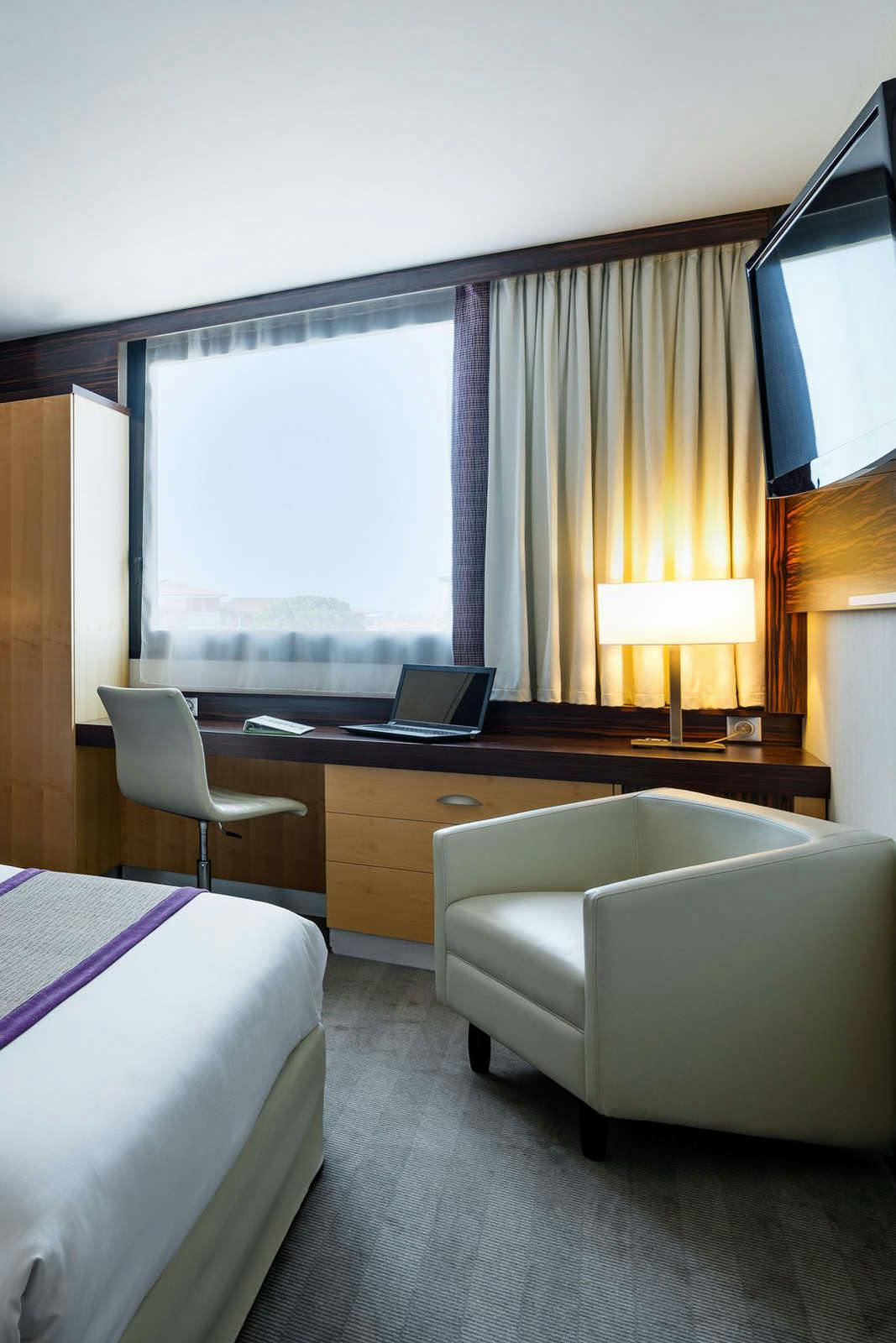 Hotel Holiday Inn Toulouse Airport photo 2