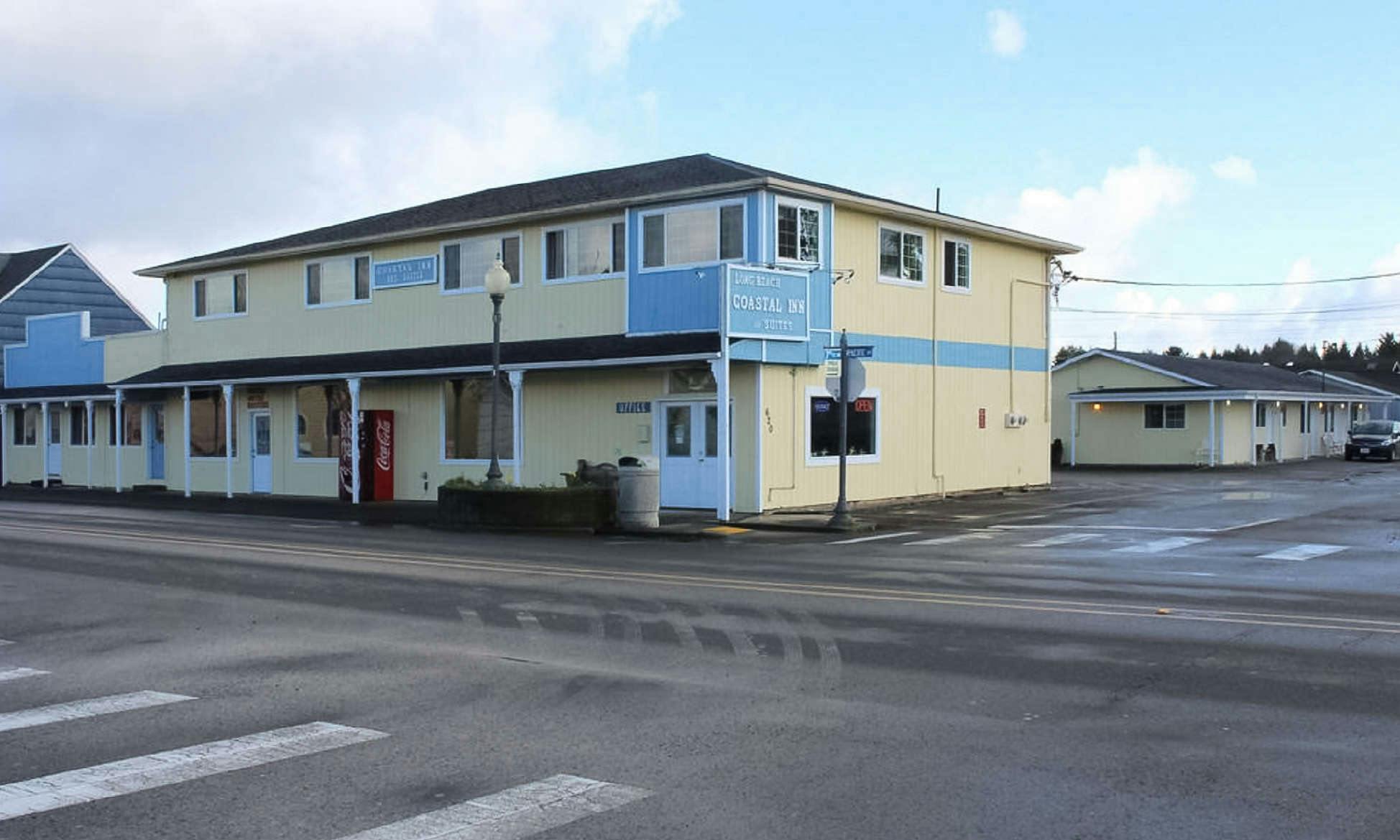 Coastal Inn and Suites