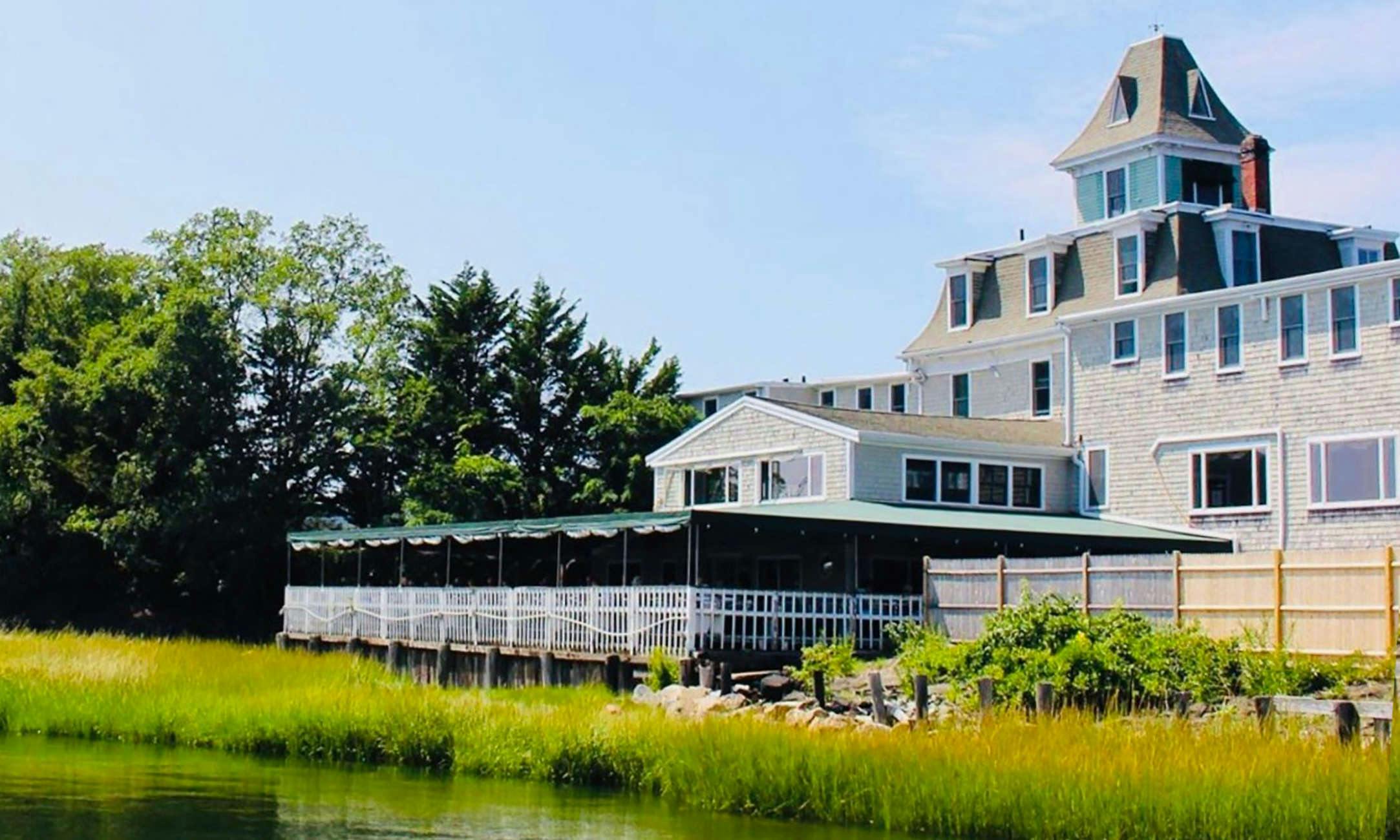 Orleans Waterfront Inn & Restaurant, Cape Cod HotelTonight