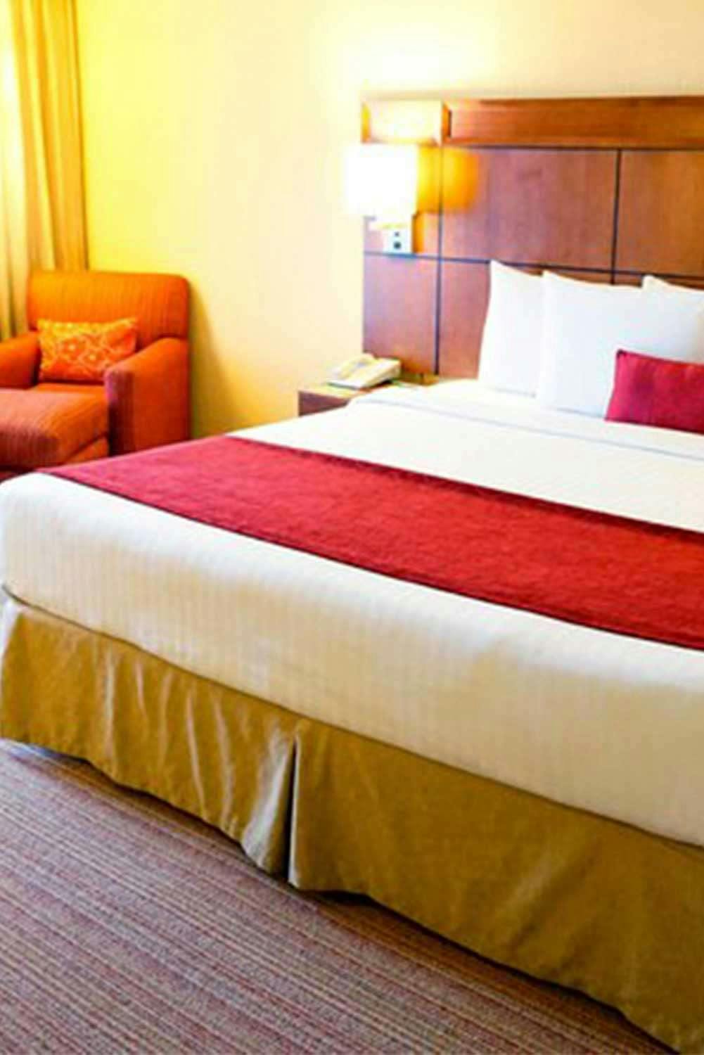 Hotel Courtyard by Marriott Puebla Las Animas photo 1