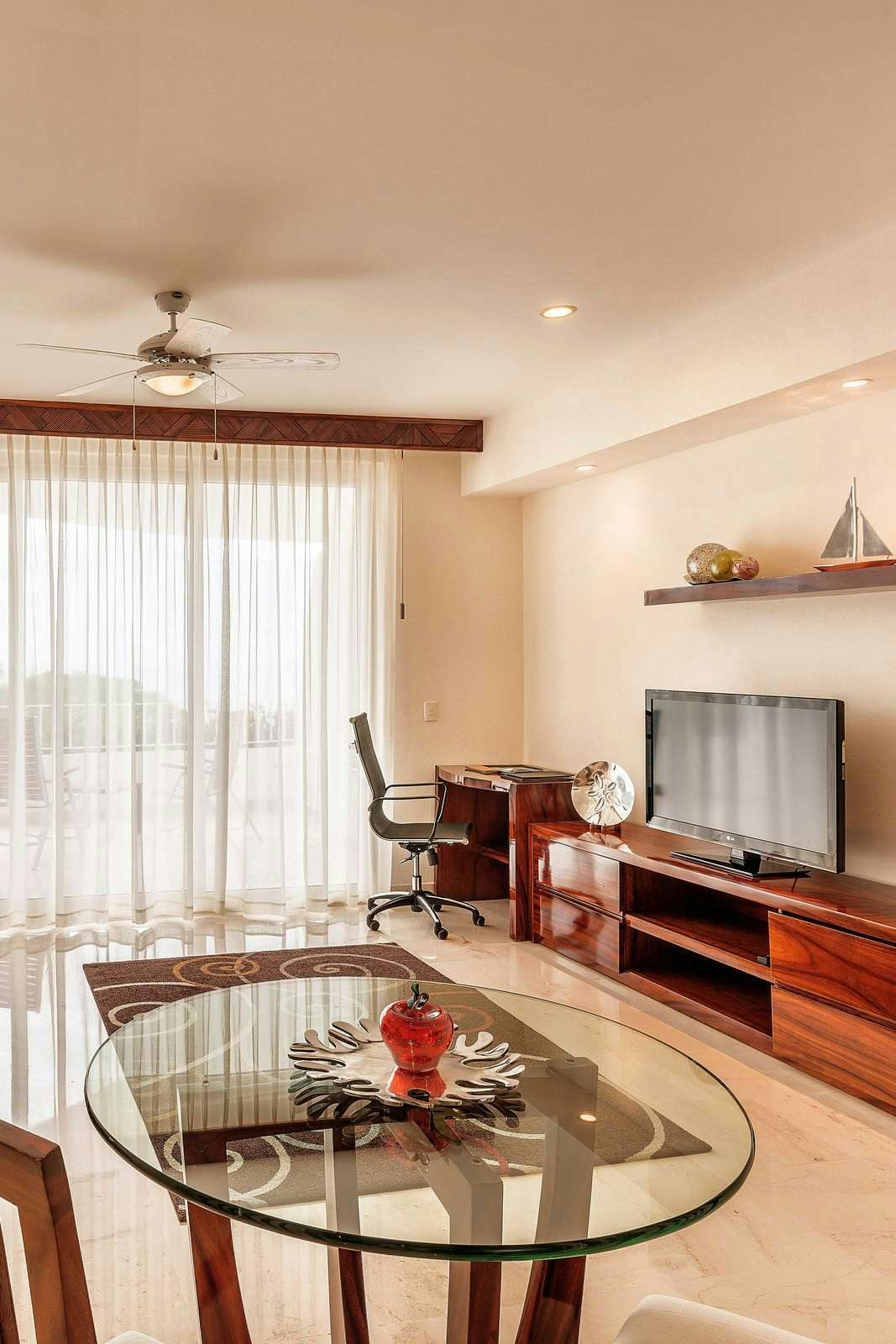 Hotel Grand Miramar All Luxury Suites & Residences photo 5