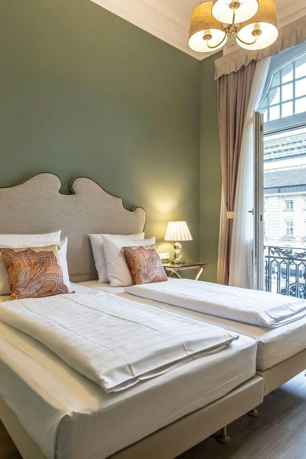 Hotel Monopol Hotel Frankfurt photo 2