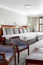 Hotel Leonardo Royal Hotel London City photo 5