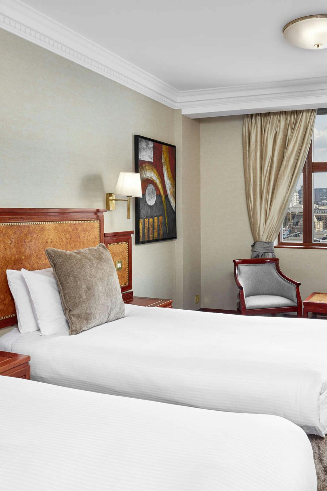 Hotel Leonardo Royal Hotel London City photo 3