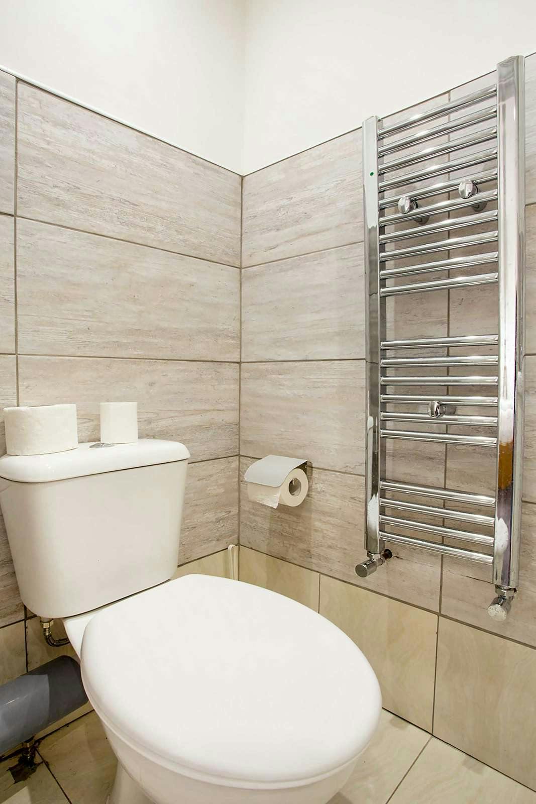 Hotel OYO Broadway Inn photo 3