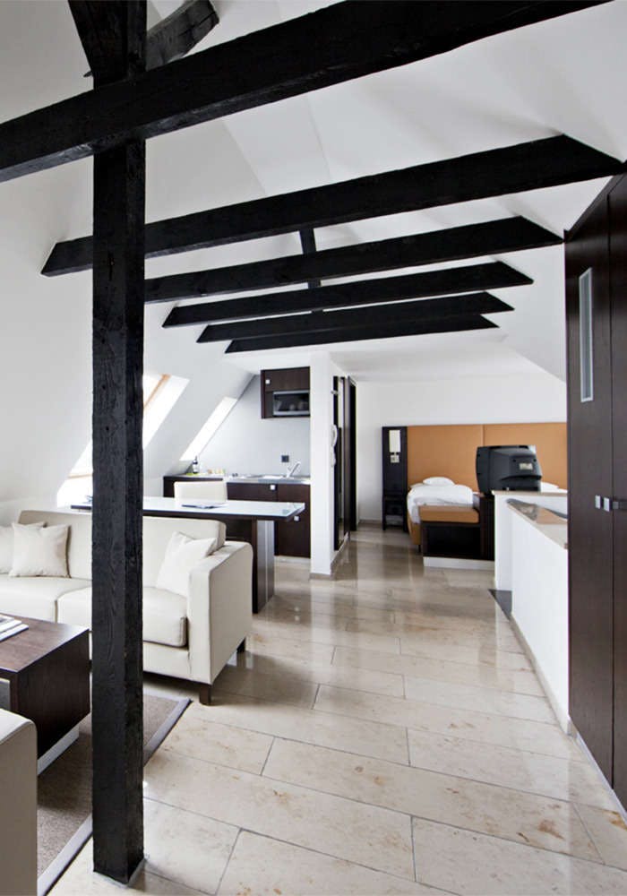 Hotel Burns Apartments photo 2