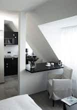 Hotel Burns Apartments photo 4