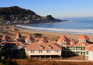Pacifica Beach Hotel