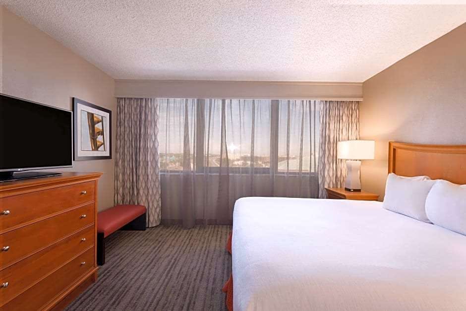 Embassy Suites Orlando International Drive I Drive 360