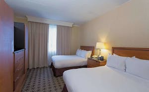 DoubleTree Suites by Hilton Hotel Mt. Laurel