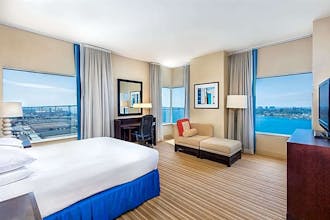 Hilton San Diego Bayfront, San Diego - HotelTonight